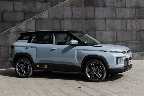 Ngắm SUV sử dụng động cơ tăng áp, giá rẻ không thể tin nổi