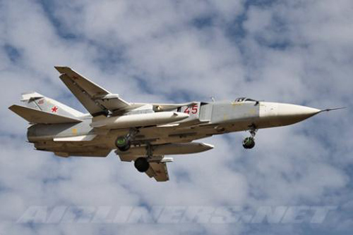 Su-24 thoát hiểm thần kì dưới loạt bắn của MANPADS