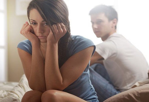 Chồng tôi buột miệng xin, không ngờ cô ruột anh đồng ý cho cả căn nhà 5 tầng nhưng ngay sau đó chồng liền gạt tôi ra khỏi danh sách đứng tên