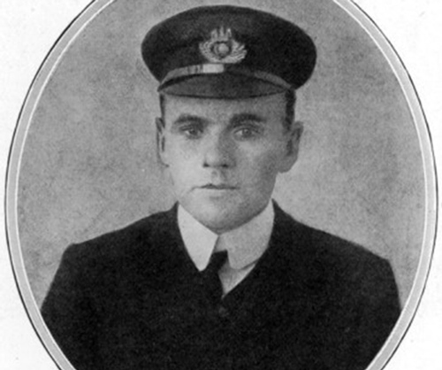 Giấu kín nửa đời người, cuối cùng thuyền phó tàu Titanic cũng tiết lộ bí mật chưa một lần 'hé miệng'