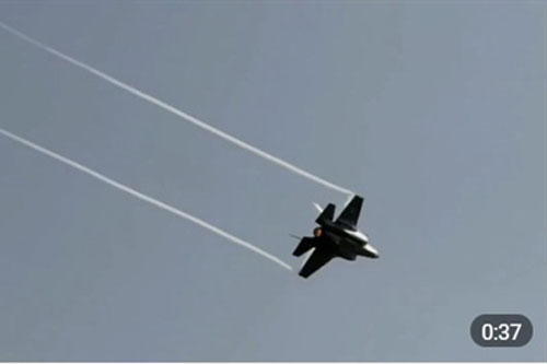 F-35 Mỹ tấn công vào lãnh thổ Syria ngay trước mắt S-400?