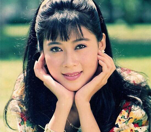 Cuộc sống của Diễm Hương bên chồng và 4 con