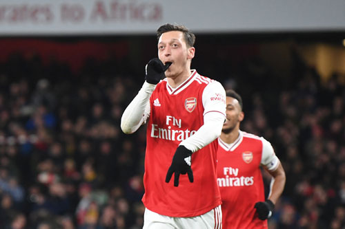 Top 10 bàn thắng đẹp nhất của Mesut Ozil tại Arsenal