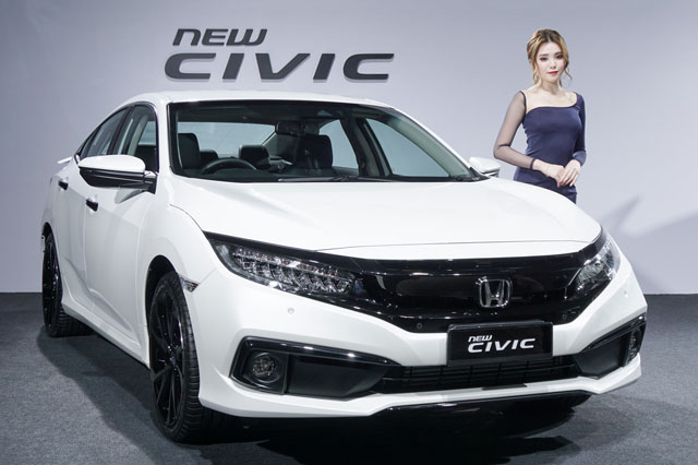 Honda Civic 2020 ra mắt: Động cơ tăng áp, giá gần 800 triệu đồng