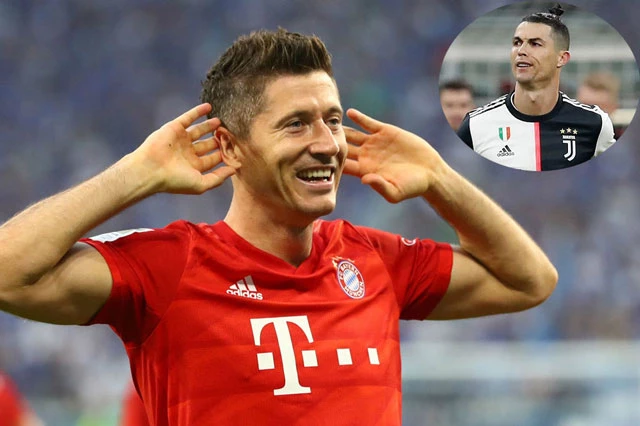 Lewandowski sánh ngang thành tích của Ronaldo.