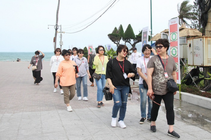 Khánh Hòa: Hỗ trợ doanh nghiệp du lịch tháo gỡ khó khăn do bị ảnh hưởng bởi Covid-19