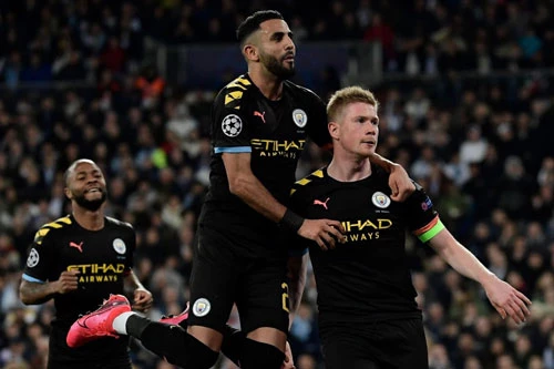 Man City lội ngược dòng trước Real.