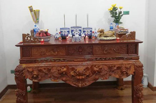 Đặt ngay thứ này lên bàn thờ, gia chủ đổi đời sau 1 đêm, trúng số độc đắc