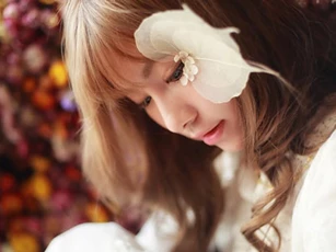 Phụ nữ sinh ra là những đóa hoa xinh đẹp, hãy tỏa hương vào 2 thời điểm dù tồi tệ này