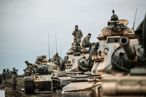 Như đã biết, hiện nay quân đội Thổ Nhĩ Kỳ đang cho thấy rõ ý định chuẩn bị mở chiến dịch quân sự lớn tại Syria với sự tham gia trực tiếp của lực lượng vũ trang chính quy.