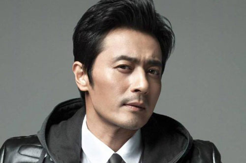 99% đàn ông có nét tướng này đều đào hoa đa tình, chị em phụ nữ cần cẩn trọng khi qua lại