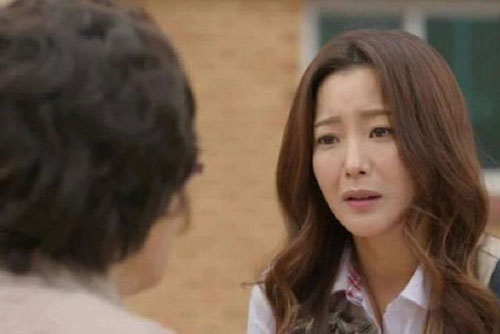 Khổ sở vì mẹ chồng chỉ thích con giỏi kiếm tiền, giàu có