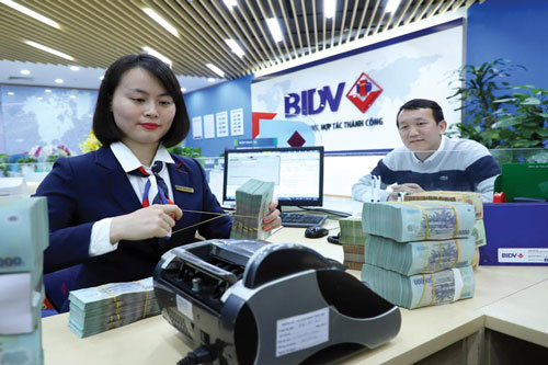 Chính sách tiền tệ thời… Covid-19: Kịp thời, thận trọng và không tràn lan