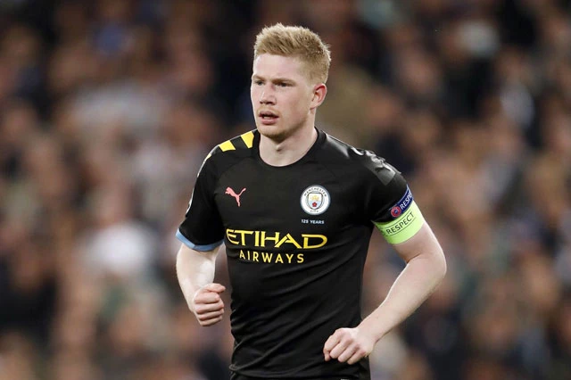 Tiền vệ phải: Kevin De Bruyne (Man City).