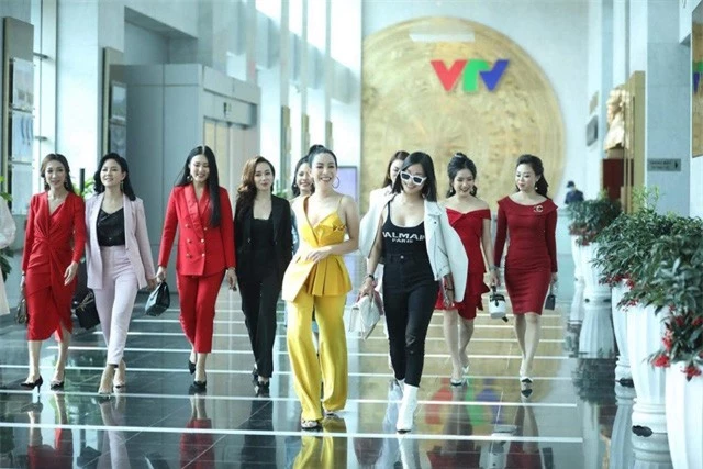 Bảo Thanh, Huyền My mở màn Những phụ nữ có gu phiên bản mới - Ảnh 3.