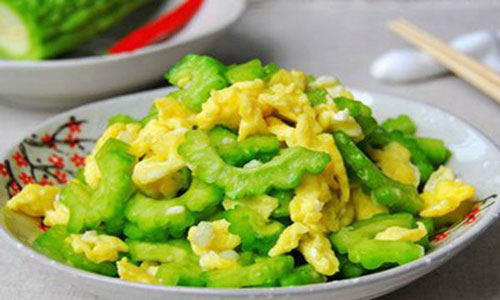 Những 'đại kỵ' khi ăn mướp đắng không phải ai cũng biết