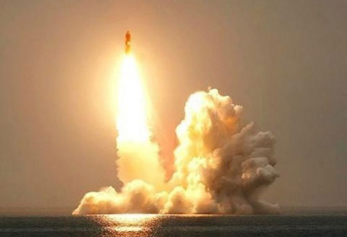 Bất ngờ sức mạnh "quỷ biển" Bulava Nga còn thua tên lửa cũ kỹ của Mỹ