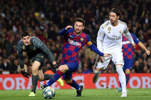 Lịch phát sóng bóng đá châu Âu cuối tuần: M.U đụng độ Everton, Real chạm trán Barca