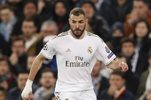 Tiền đạo: Karim Benzema (Real Madrid).