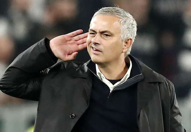 "Mourinho thật không thể tin nổi"