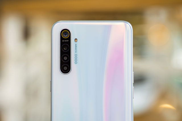 Bảng giá điện thoại Realme tháng 3/2020: Thêm sản phẩm mới, giảm giá mạnh