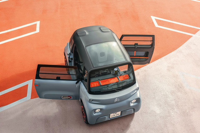 ‘Soi’ ôtô tí hon, mạnh 8 mã lực, giá hơn 150 triệu đồng