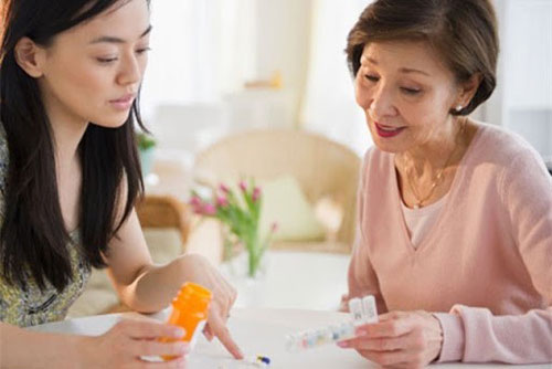 Kết đắng cho mẹ chồng muốn huấn luyện con dâu thành 'gái đảm'