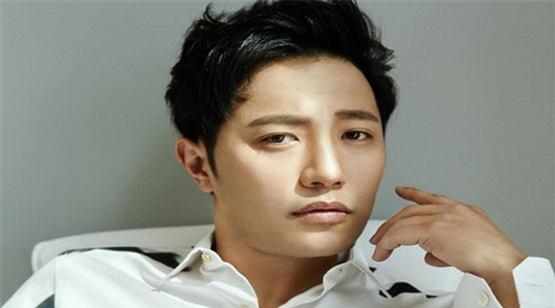 Đàn ông có 4 bộ phận sau càng to càng giàu có