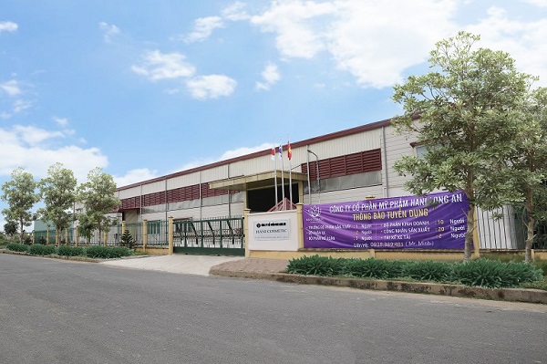 TP. Hồ Chí Minh phát hiện hơn 5.000 chai Gel rửa tay không rõ nguồn gốc