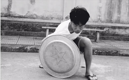 1977 Vlog ra mắt video mới, giới thiệu biệt đội Avengers cực ngầu, nhưng vẫn bị bắt lỗi chính tả