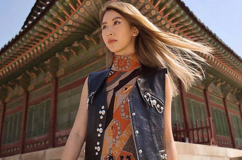 'So kè' khối tài sản khổng lồ của những streamer, hotgirl tuổi Tý: Người sở hữu loạt đồ hiệu đắt đỏ, người tậu 'xế hộp' tiền tỷ và căn hộ cao cấp ở tuổi 22