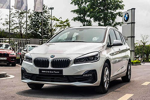 BMW giảm giá cực sốc, gần 300 triệu cho dòng MPV 7 chỗ 2-series tại Việt Nam