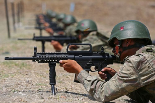 Súng trường tấn công mạnh hơn AK-47 và M-16 vừa xuất hiện tại Syria