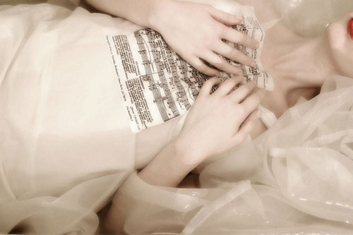 Giải mã bí ẩn "Bài hát ma ám" Gloomy Sunday khiến hơn 100 người tự tử