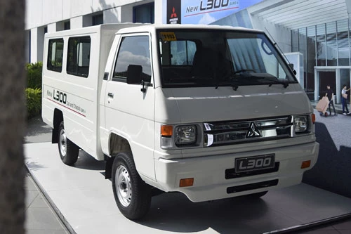 9. Mitsubishi L300 (doanh số: 36.368 chiếc).