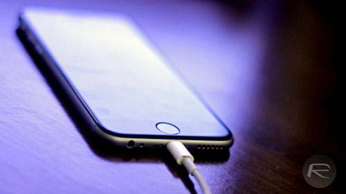 Những cách đơn giản để tăng tốc độ sạc pin iPhone