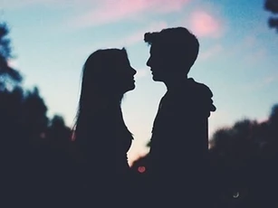 Yêu gần 10 năm, người yêu vẫn không muốn cưới