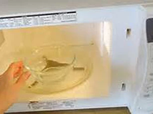 4 cách loại bỏ mùi hôi trong lò vi sóng trong "một nốt nhạc", ai không biết phí cả thanh xuân