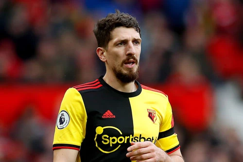 Trung vệ: Craig Cathcart (Watford).