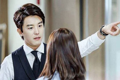 Buồn vì vợ coi thường là "nhỏ nhặt hơn phụ nữ"