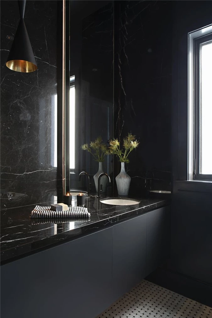 Đá cẩm thạch đen - vũ khí đem đến nét sang trọng tuyệt đối cho căn phòng tắm gia đình - Ảnh 8.