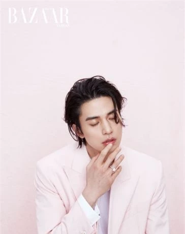 Lee Dong Wook mềm mại trong loạt ảnh mới - Ảnh 3.