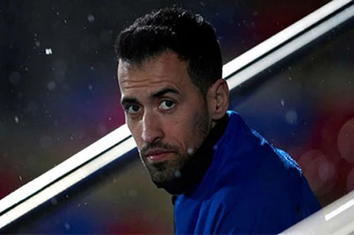 Tiền vệ Sergio Busquets