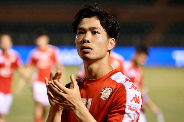 Bầu Đức đồng ý để Công Phượng thi đấu cho CLB TP.HCM tới hết mùa giải