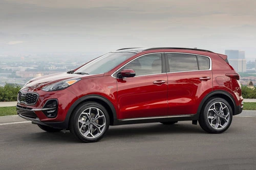 6. Kia Sportage (doanh số: 477.961 chiếc).