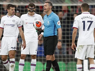 Cuộc đua Top 4 ở Premier League: Căng thẳng, khó đoán vì "kém chất"