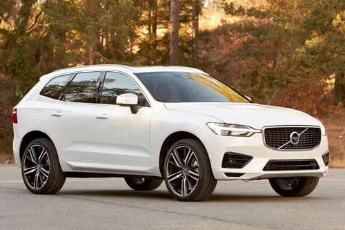 8. Volvo XC60 (giá khởi điểm: 37.205 bảng).