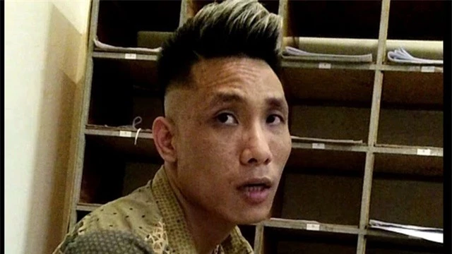 Hà Nội: Gã trai bị bắt khi chuẩn bị mang ma túy ra sân bay - 1