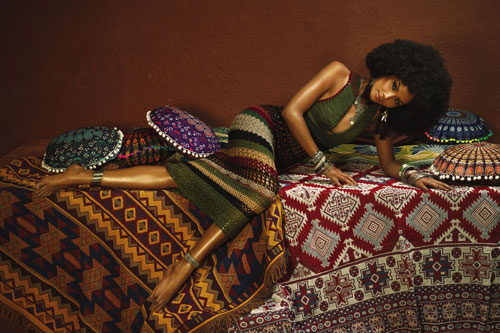 H’Hen Niê tiết lộ từng đi làm osin vì lý do không ai ngờ