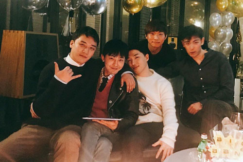 Đếm ngược ngày trở lại của Big Bang